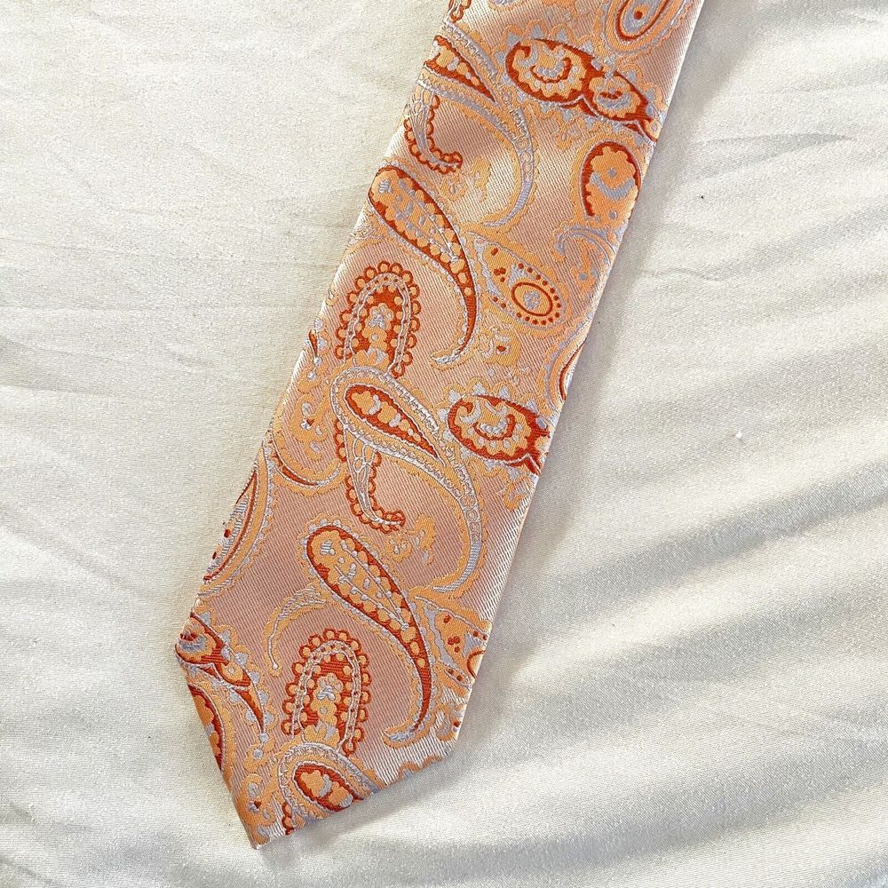 E.J. Samuel Salmon‎ Pink Paisley Professional Tie Necktie Dressy Men's